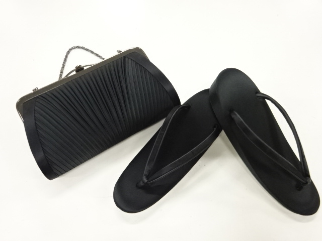 リサイクル　未使用品　喪服用和装バッグ・草履セット（草履23センチ）